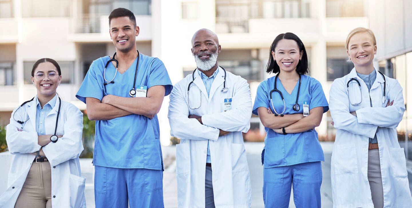 Diversité, fierté et portrait des médecins dans les services de santé, intégrité de l'hôpital et travail d'équipe ou leadership